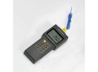 Digital thermometer “TC-9226-A”